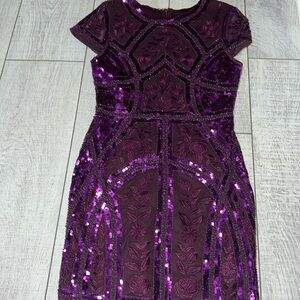 Women’s lulus bodycon magenta sequin dress ￼